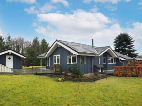 Holiday home Hals CVII, Hals